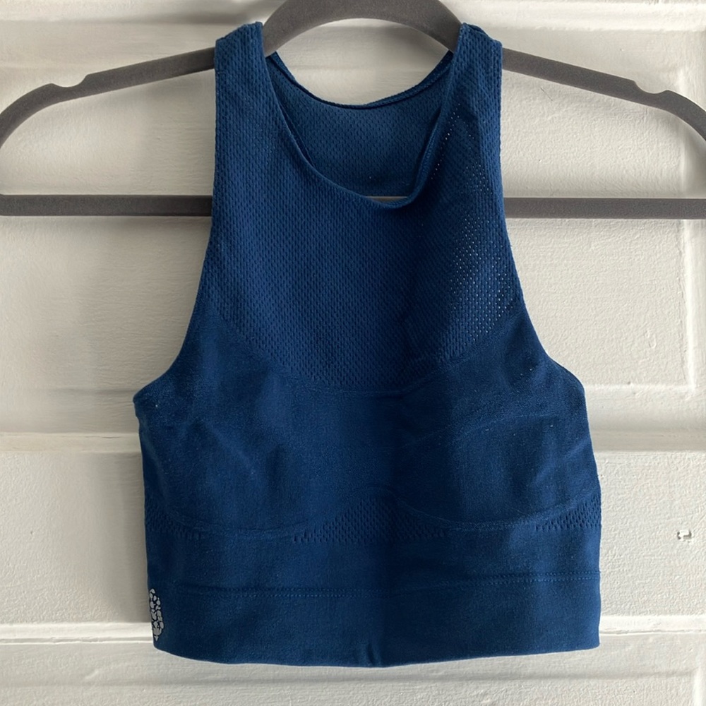 Free People Movement blue top - size Small